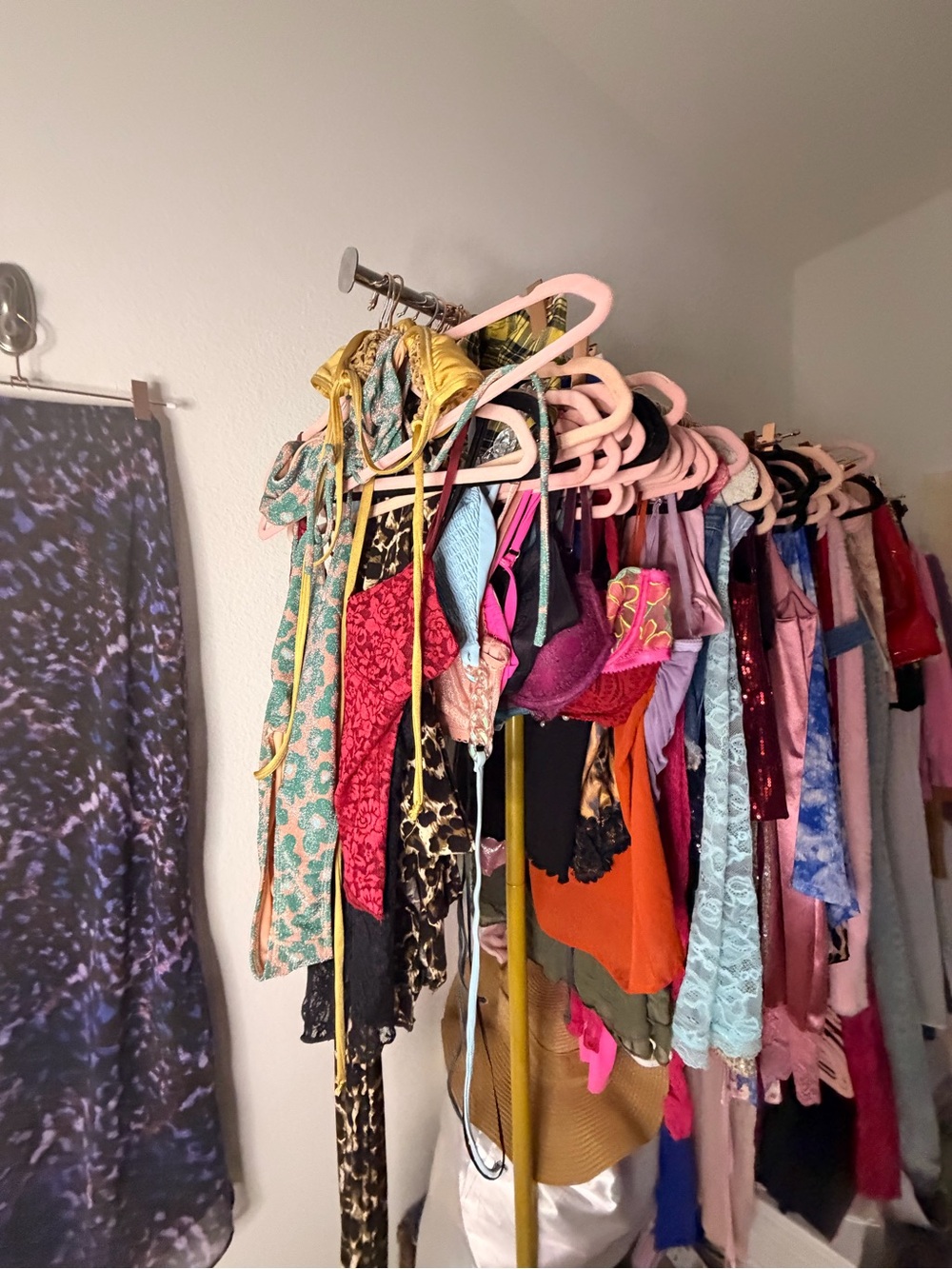 ✨ Gorgezze Styled Clothing Bundles Available ✨ - Picture 5 of 14